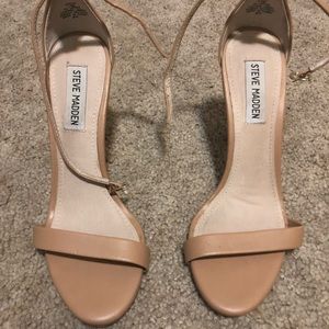 Steve Madden heels “Natural” color
